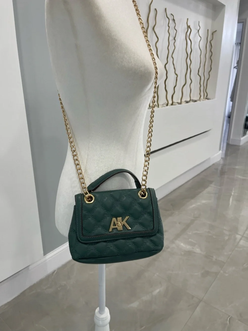 Anne Klein Quilted Dark Green Crossbody with Gold Chain - Picture 1 of 9